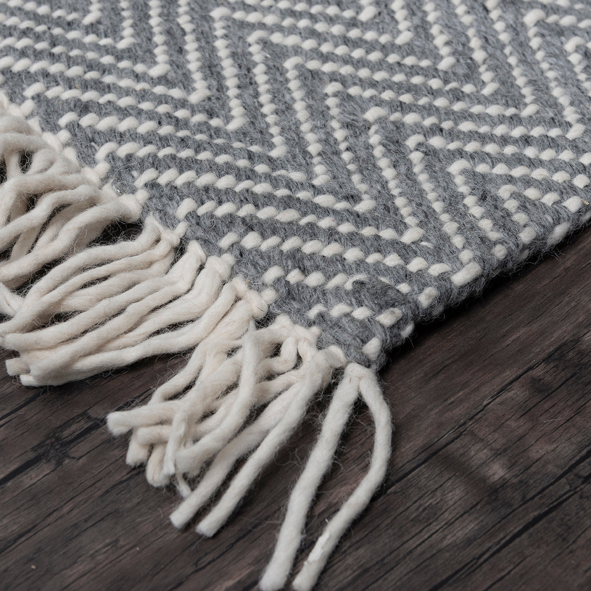 HANDWOVEN FLATWEAVE WOOL RUG - MUNICH IN GREY